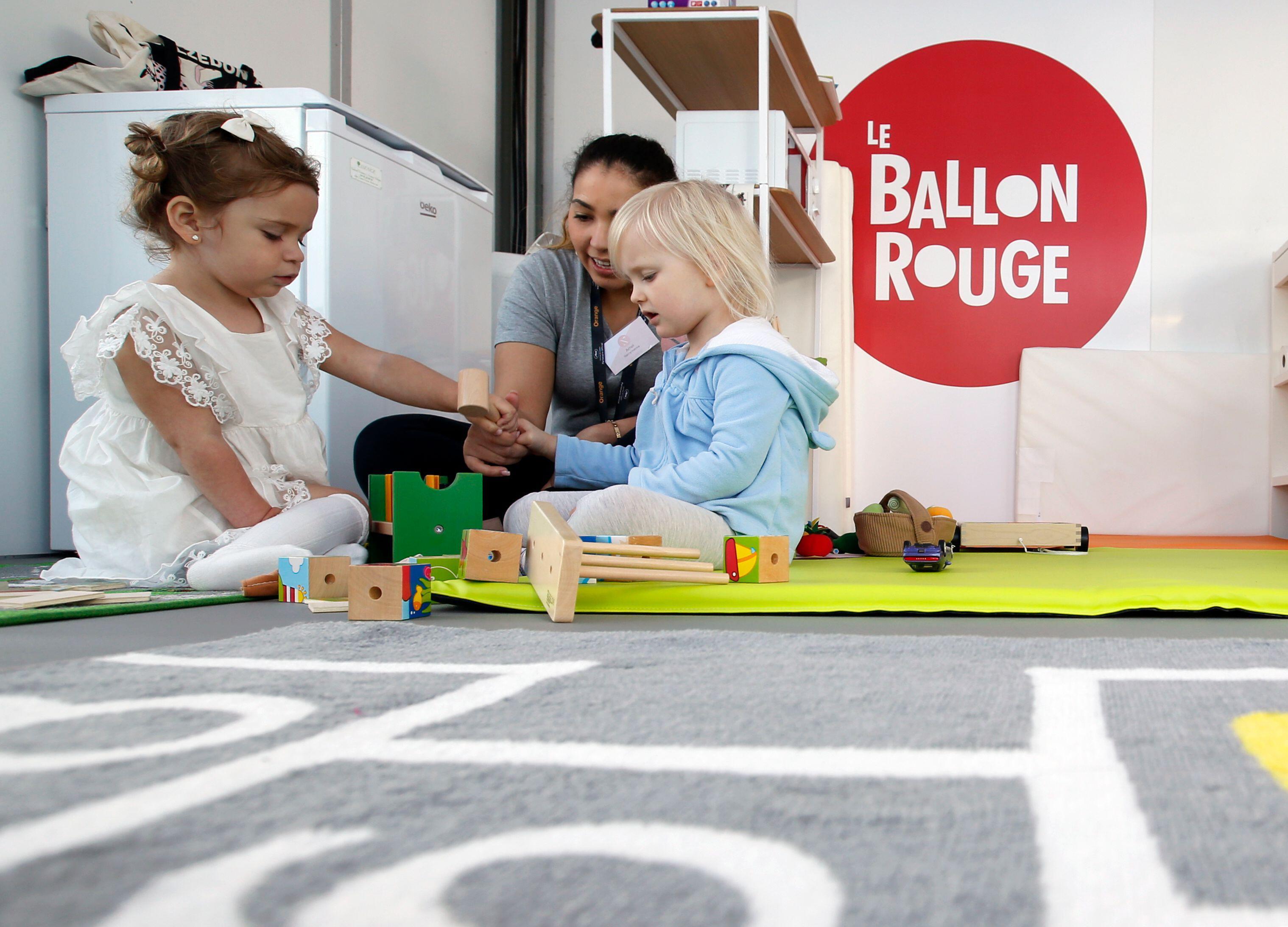 🎈 Le Ballon Rouge Welcomes Kids Back to Cannes! - Marché du Film